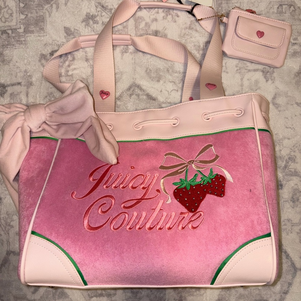 Juicy Couture Pink Strawberry Daydreamer
